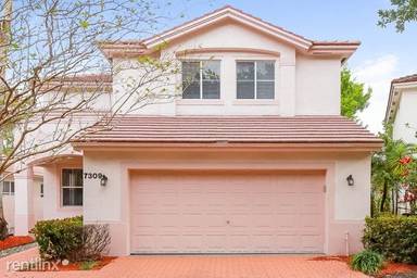 Main picture of 7303 NW 1st Pl