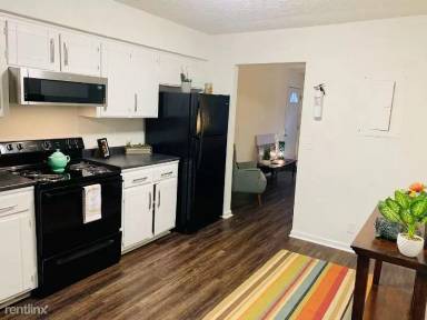 Main picture of 810 Seiler Ave