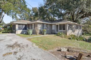 Main picture of 420 Euclid Ave
