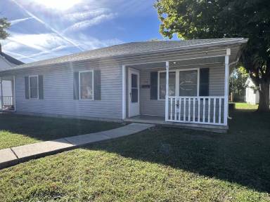 Main picture of 719 E Coal St