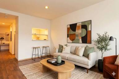 Main picture of 6840 Oswego Pl NE