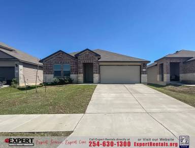 Main picture of 5915 Amelia Earhart Blvd