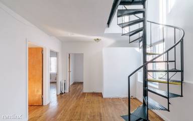 Main picture of 225 E 74th St