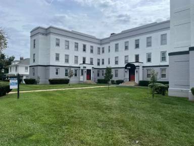 Main picture of 3526 Fort Ave