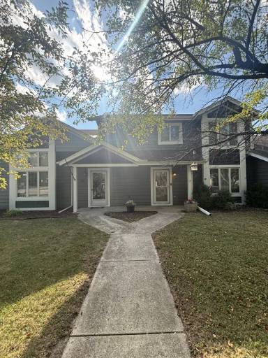 Main picture of 205 Clinton St