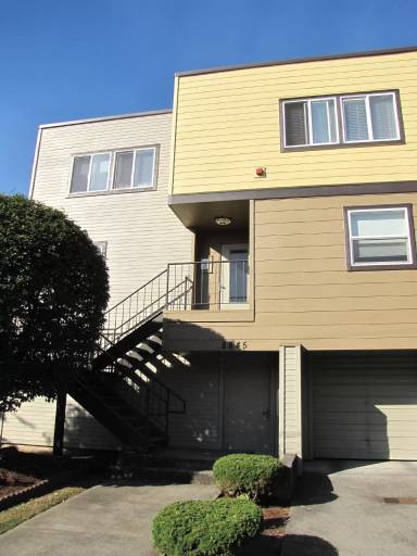 Main picture of 8845 Midvale Ave N