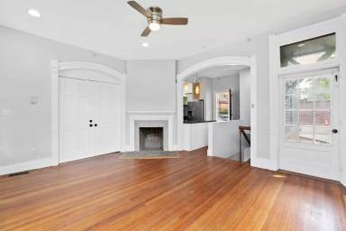 Main picture of 477 Prospect St