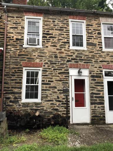 Main picture of 1418 Mill Race Rd