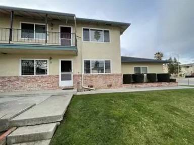 Main picture of 2855 Joseph Ave
