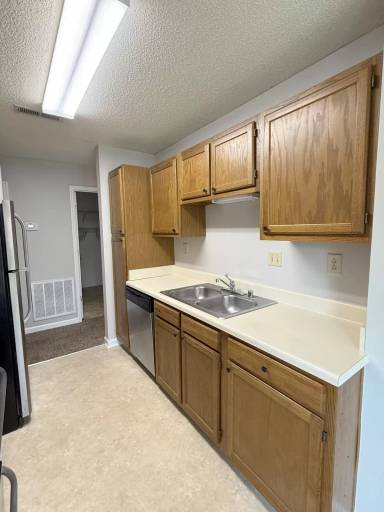 Main picture of 1002 Stones Throw Dr NW