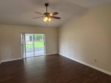 Main picture of 11010 SW 58th Avenue Rd