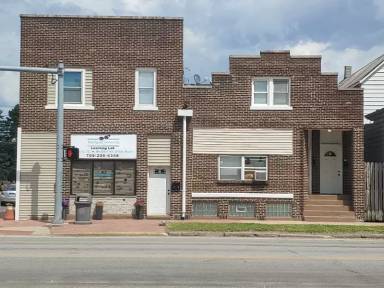 Main picture of 5001 Indianapolis Blvd