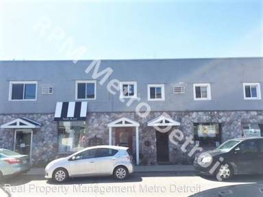 Main picture of 875 Wing St