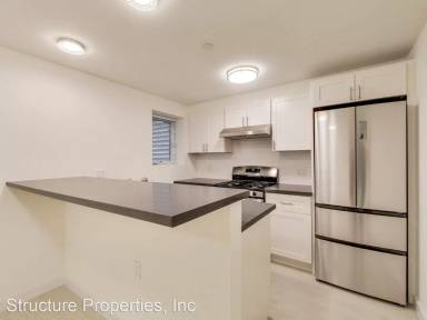 Main picture of 1516 Larkin St