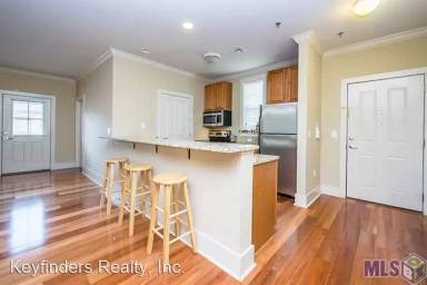 Main picture of 3347 Nicholson Dr