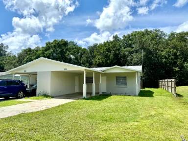 Main picture of 922 Hagle Park Rd