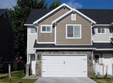 Main picture of 1044 W 2050 S