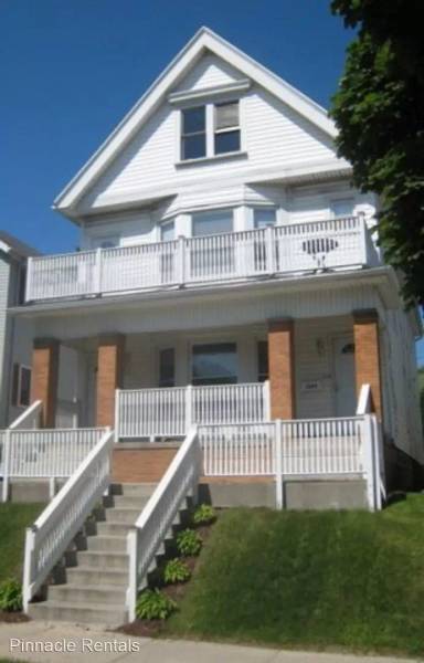 Main picture of 3369 N Oakland Ave