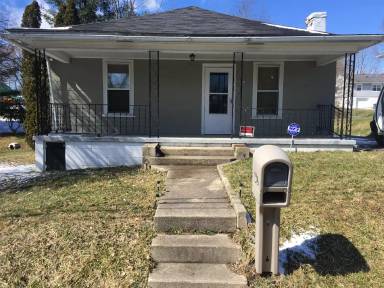 Main picture of 204 E St