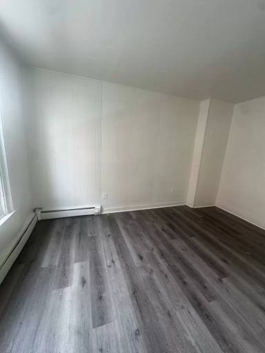 Main picture of 848 Elliger St
