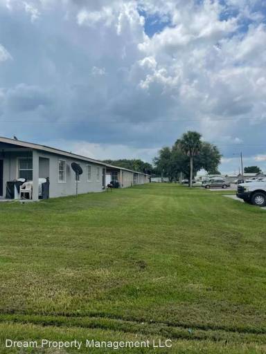 Main picture of 101 Pelican Lake Dr Apartments