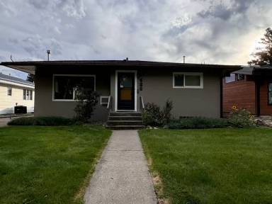 Main picture of 426 S 9th St