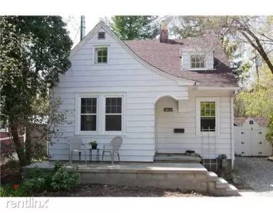 Main picture of 1400 Edgewood Ave