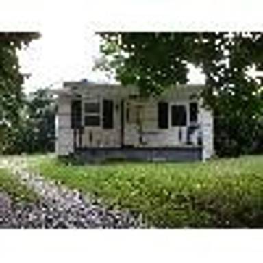 Main picture of 3136 Main St