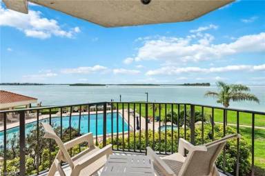 Main picture of Shipps Landing Condominium