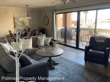Main picture of 4705 Marina Dr