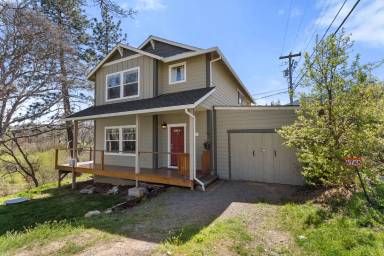 Main picture of 6748 Highway 66