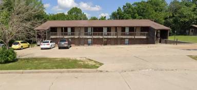 Main picture of Lakeside Apartments