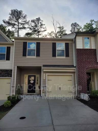 Main picture of 412 Irving Way