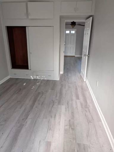 Main picture of 608 N Baker St