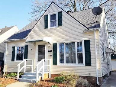Main picture of 13206 Rockside Rd