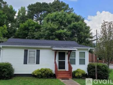 Main picture of 207 Lilac Ave