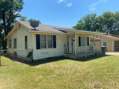 Main picture of 618 13th Ave NW