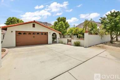 Main picture of 53280 Avenida Villa