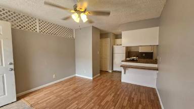 Main picture of 306 N Davis Ave