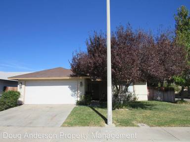 Main picture of 1333 W Avenue H8