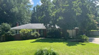 Main picture of 9801 Gwynn Park Dr