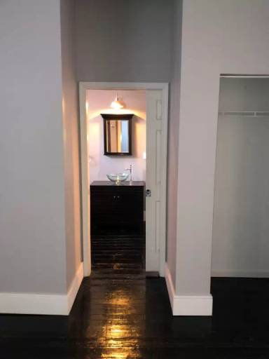 Main picture of 206 State St