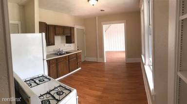 Main picture of 2676 N Harrison St