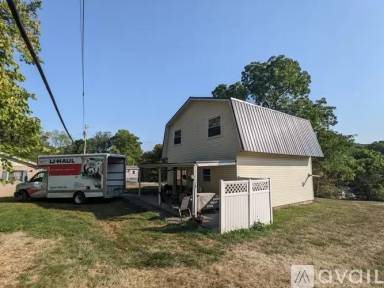 Main picture of 756 Tacketts Branch Rd