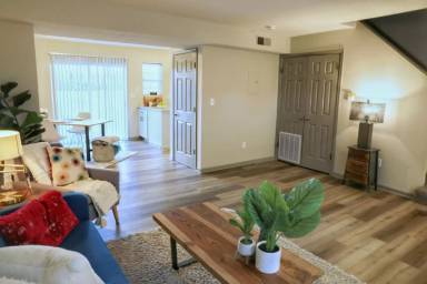 Main picture of 710 S 11th St