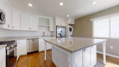 Main picture of 2606 182nd St