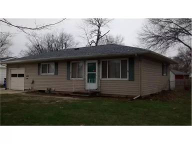 Main picture of 624 Old Marion Rd NE