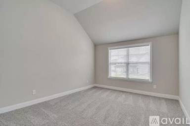 Main picture of 5005 Huntley Trl