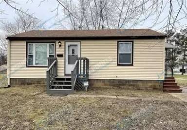 Main picture of 457 Maryland St NE