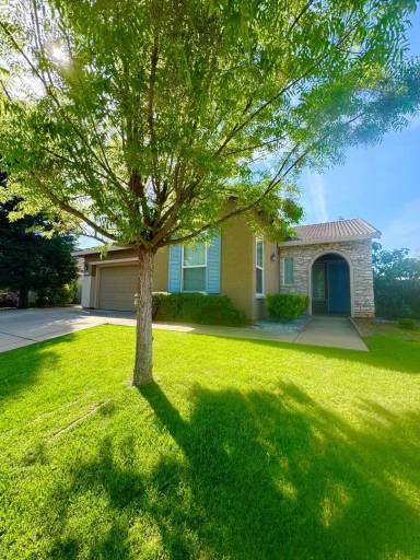Main picture of 679 Woodacre Dr